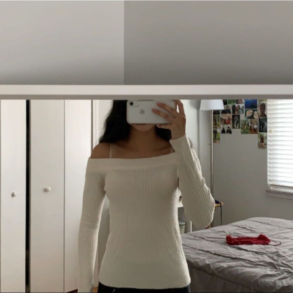 off the shoulder long sleeve